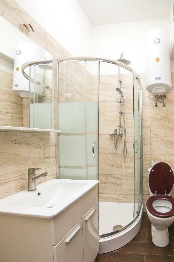 Midtown Center Apartments Ζαντάρ Εξωτερικό φωτογραφία