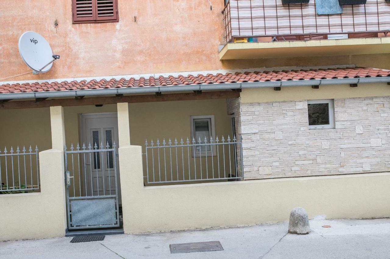 Midtown Center Apartments Ζαντάρ Εξωτερικό φωτογραφία