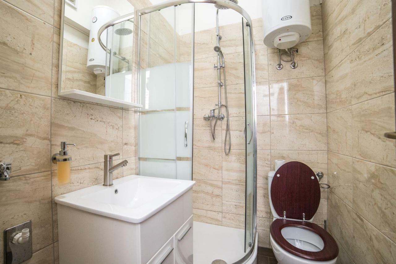 Midtown Center Apartments Ζαντάρ Εξωτερικό φωτογραφία