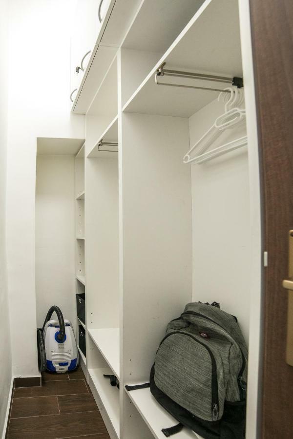 Midtown Center Apartments Ζαντάρ Εξωτερικό φωτογραφία